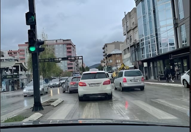 Šta treba uzeti u obzir u ovoj situaciji, saobraćaj je blokiran?