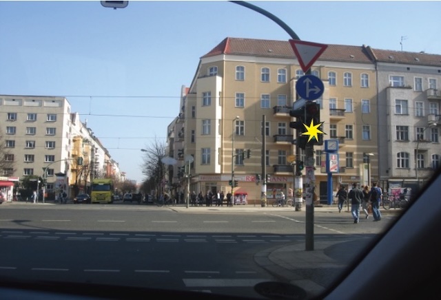 The flashing yellow light is on at the traffic light, are you allowed to turn right?
