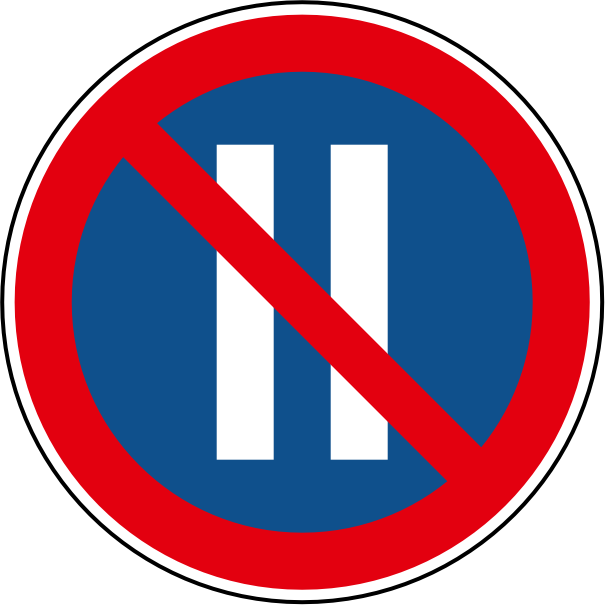 The traffic sign indicates parking prohibition on odd days.