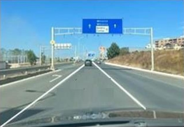 In this situation I am allowed to change the lane for a left if there are no vehicles behind.