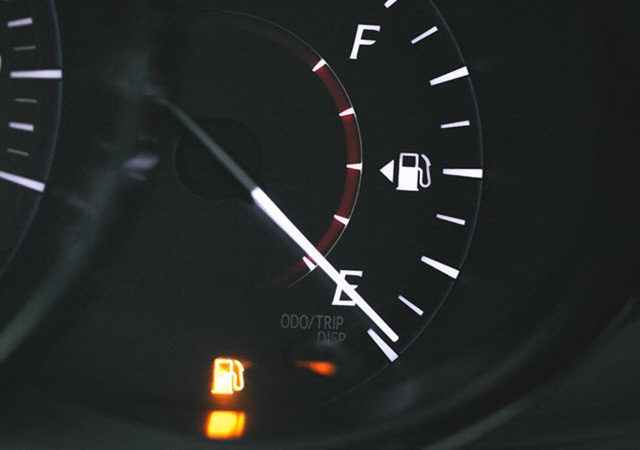 The control lamp signals (indicates) the engine temperature.